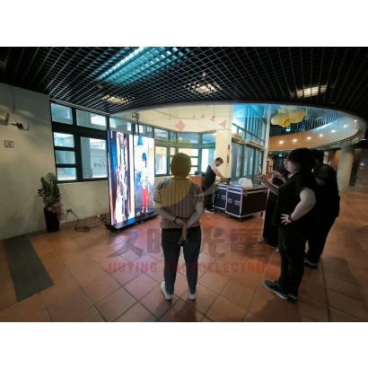 宜蘭演藝廳購買LED海報屏見證-2 JF.jpg